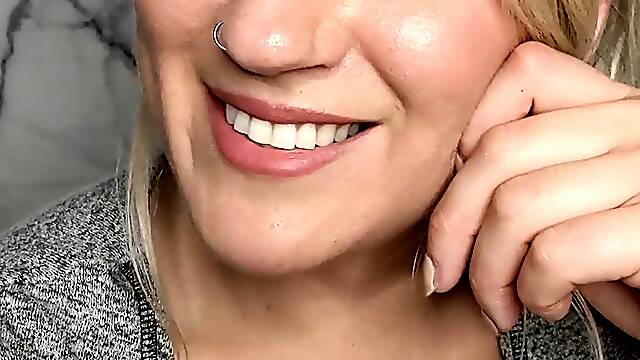 Mom amateur webcam pussy masturbate