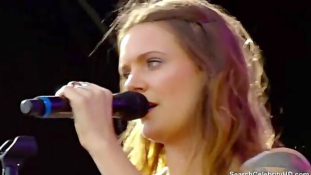 Tove Lo flashing tits at live concert on stage
