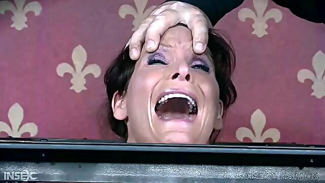Caged slave whore syren de mer in orgasmic bdsm session
