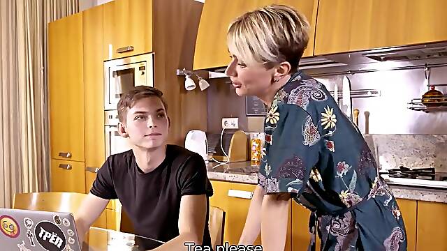 Aunt Vids