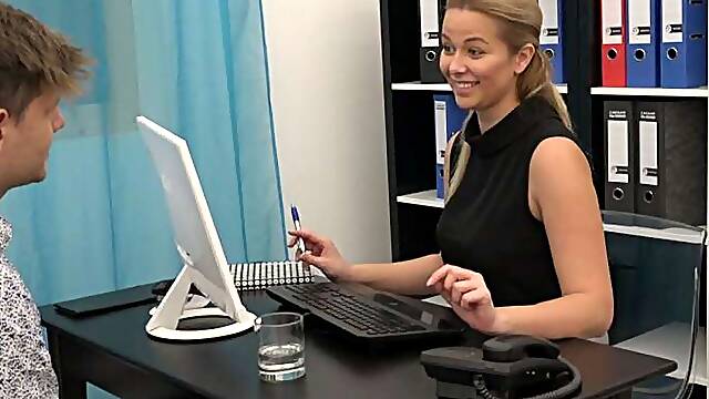 Nikky Dream is testing the qualities a new assistant