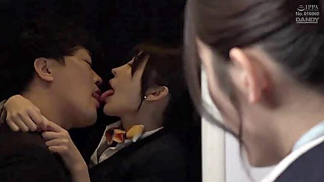 [DANDY-931] 把秘密接待我的美女CA盛上发情液体后多次要求的性爱 森日向子 森沢かな【破解】 - 2of5