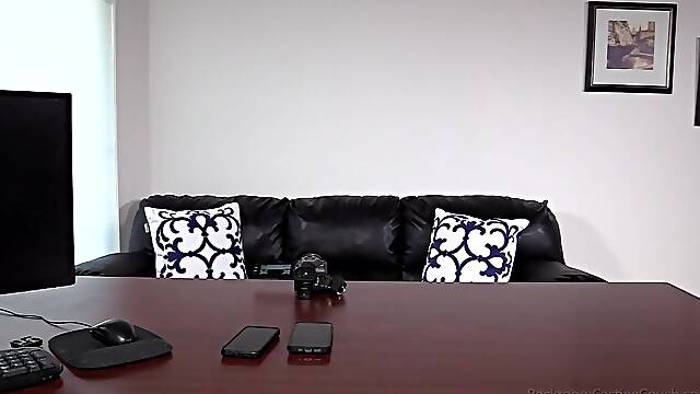 Задняя Комната, Анал На Диване, Анал Кастинги Видео