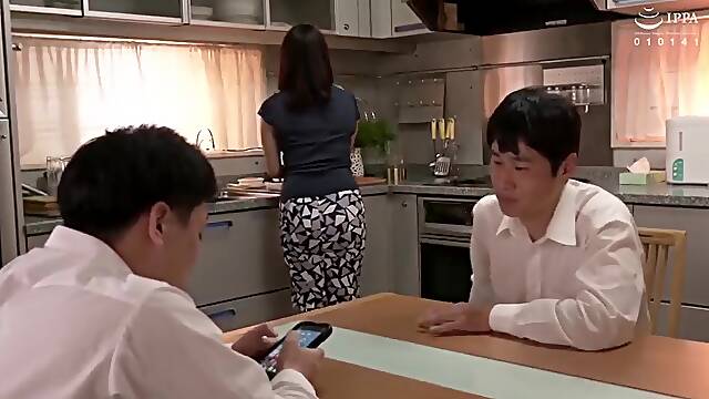 Η Φίλη Της Μανας Μου, Η Μητερα Του Καλύτερου Μου Φιλου