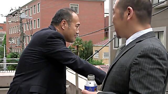 Γιαπωνεζα Συζυγοσ Γεροσ