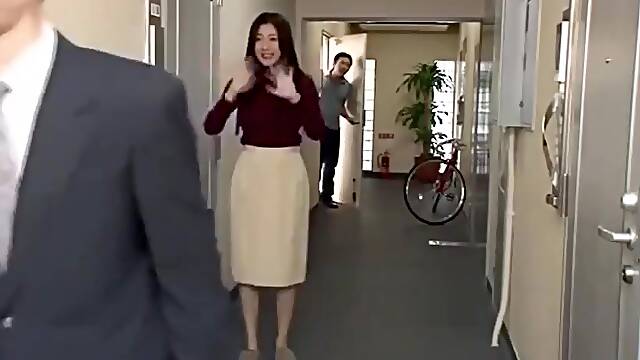 Miro Como Se Follan A Mi Mujer, Vecina Japonesas