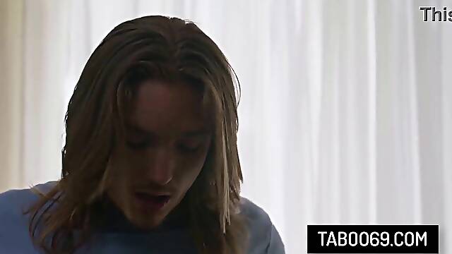 Oriental Stepsister Caught Stepbrother Jerking on Stepmom's Nudes