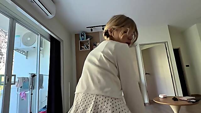 Small golden-haired gets some massive rod