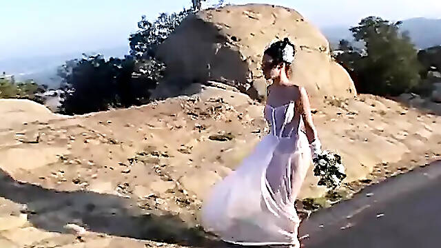 Bride wants one last threesome