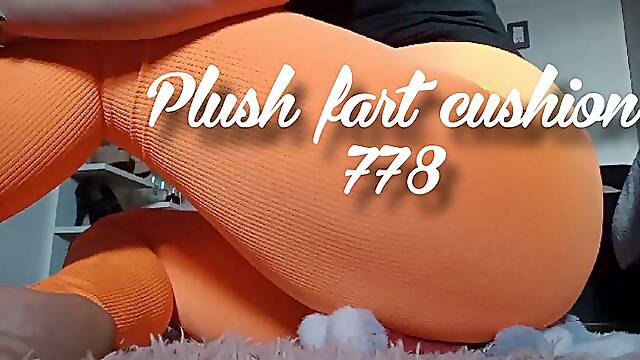 Plush fart cushion 778