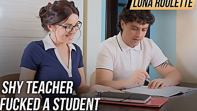 Γριες Χυσιμο Στο Στομα, Δασκαλα Ντροπαλη, Ρουλεττα