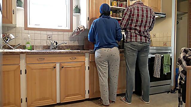 Pakistani Stepmom Anal Creampied by Horny Stepson