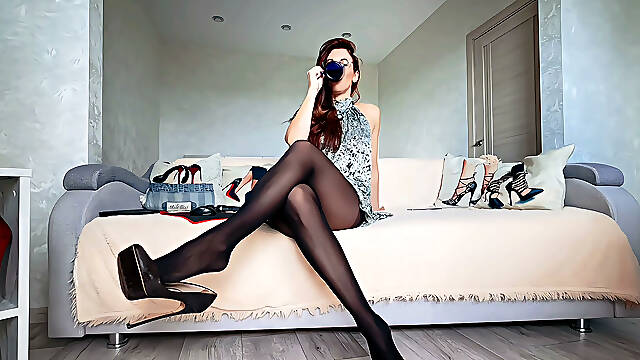 Morning Ritual: Hot Chocolate & Teasing Nylon Legs